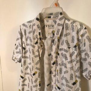 Vstr Button up pineapple design